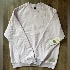 SOLD SOLD SOLD Vuori Restore Oversized Crew 2.0 Lilac Breeze Sz XS VW2063 NWT